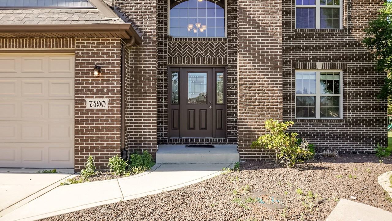 7490 E 103rd Ave - Photo 2 of 40