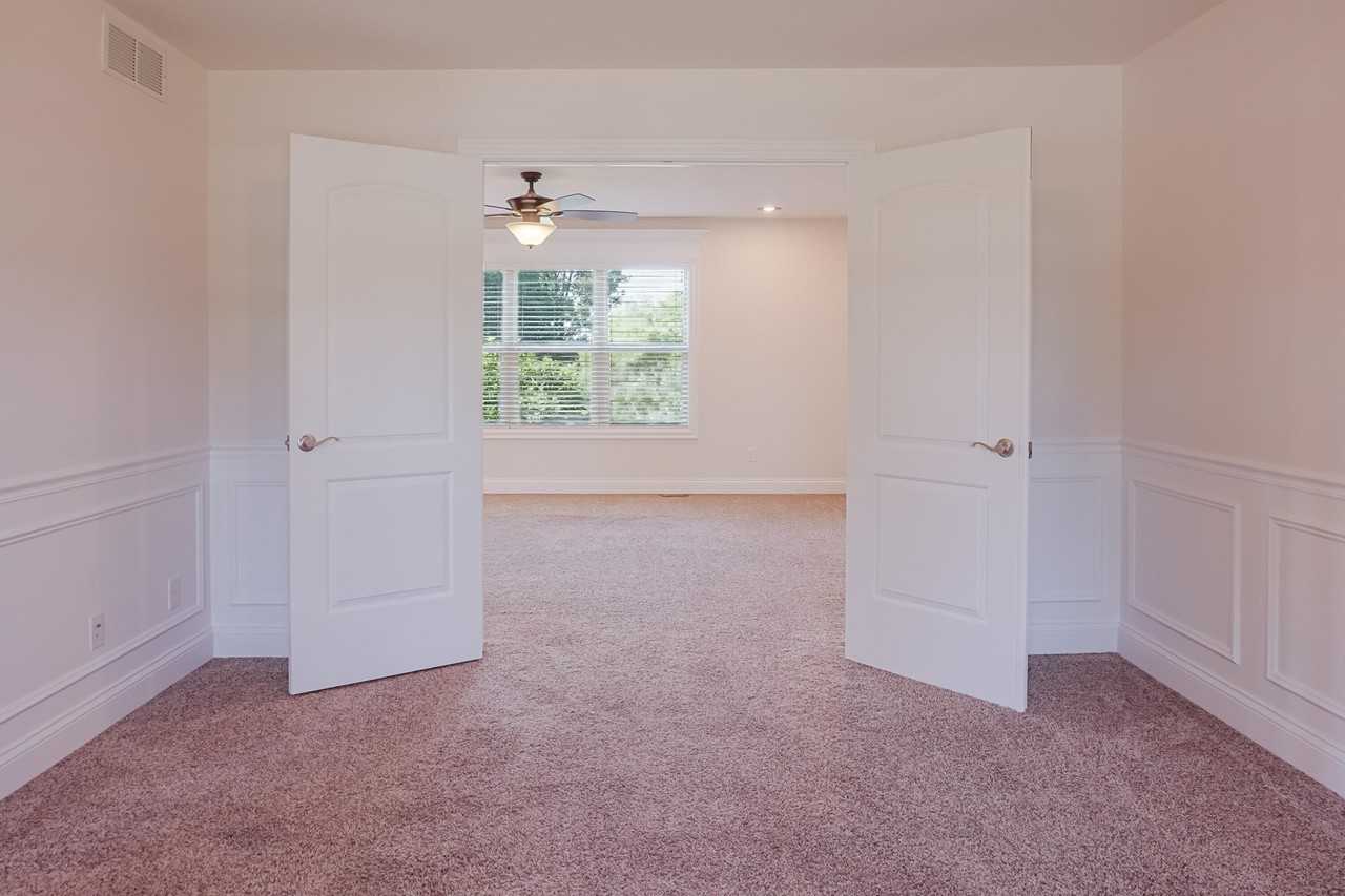 7490 E 103rd Ave - Photo 5 of 40