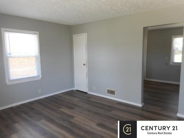 6066 H St - Photo 3 of 12