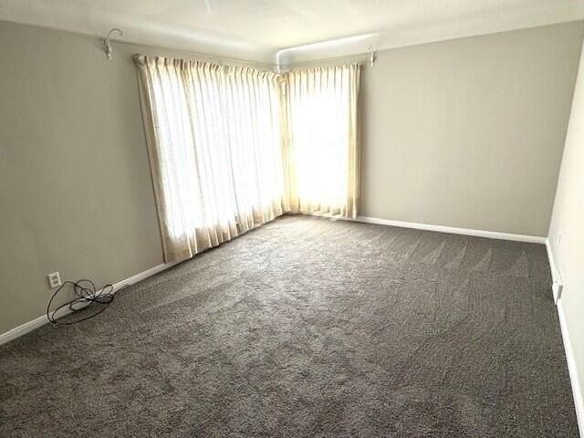 907 Bruce St - Photo 5 of 15