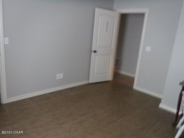 5054 Raintree Cir #B - Photo 6 of 10