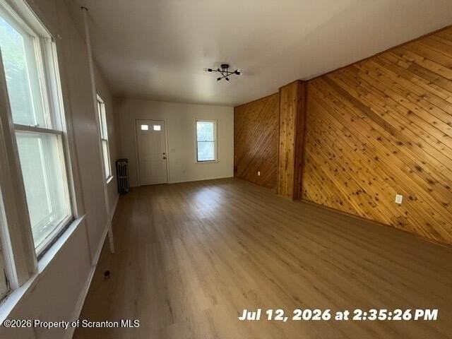1429 N Main Ave - Photo 4 of 9
