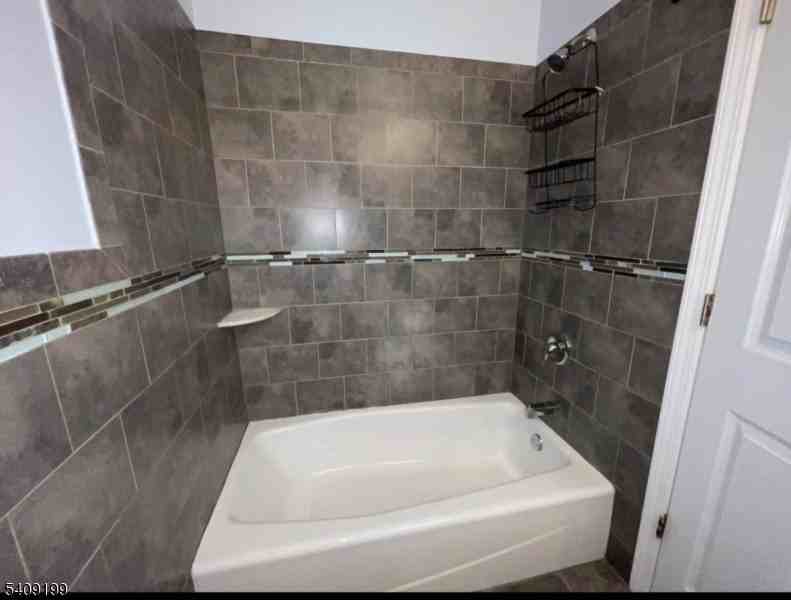 1519 Bower St - Photo 4 of 10