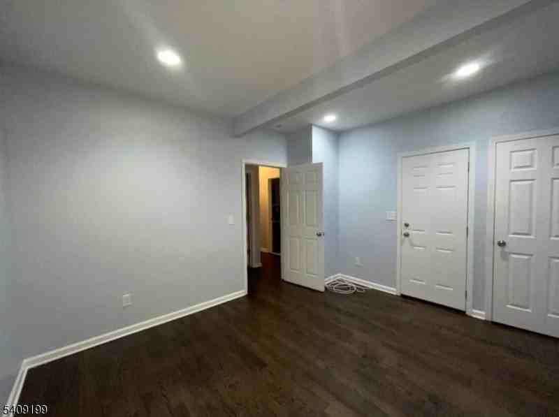 1519 Bower St - Photo 6 of 10