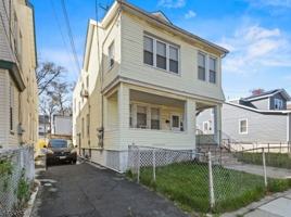 featured image of 31 Temple Pl