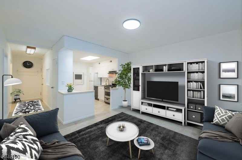 467 Valley St #1A - Photo 2 of 27