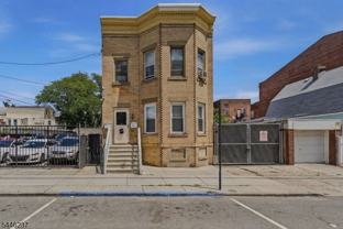 489 E 22nd St #1 - Photo 1 of 1