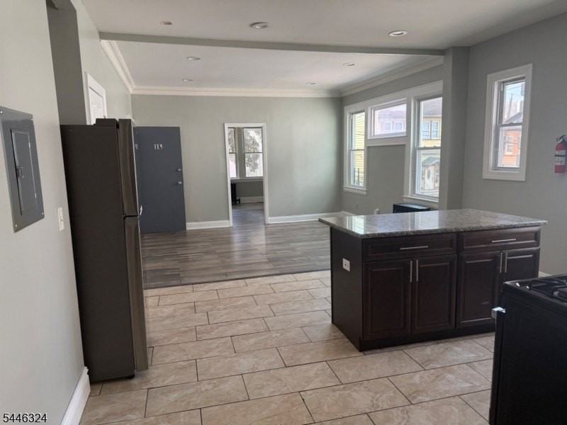 18 Breckenridge Ter - Photo 2 of 9