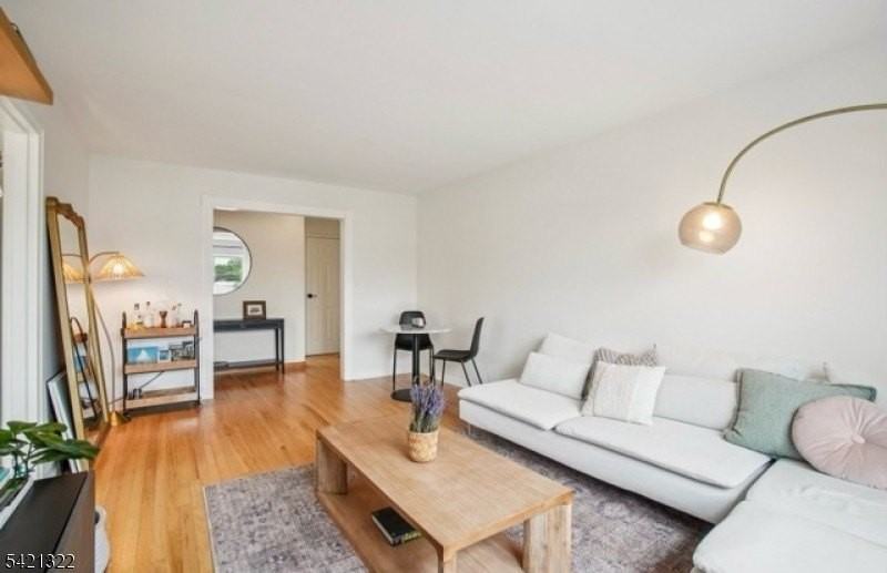 5961 Brighton Ave #8 - Photo 2 of 10