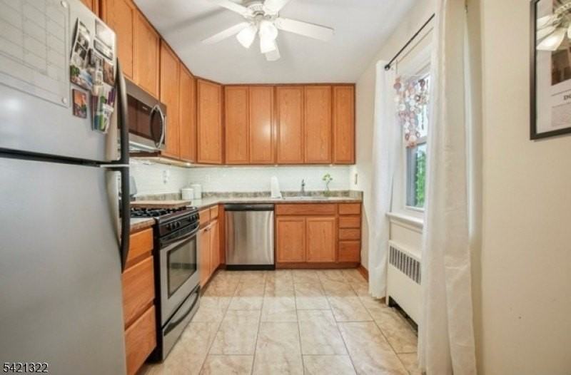 5961 Brighton Ave #8 - Photo 3 of 10