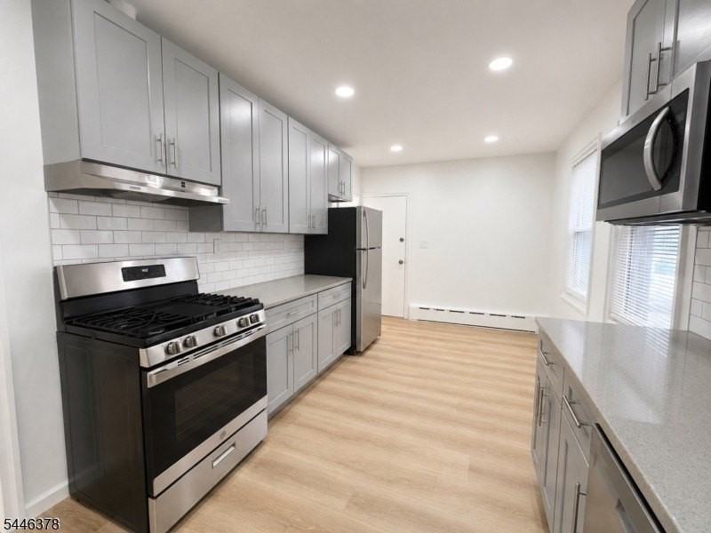 921 South St #1 - Photo 5 of 9