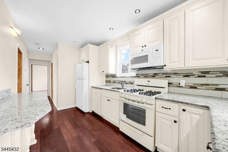 620 Mcgillvray Pl #1 - Photo 4 of 15