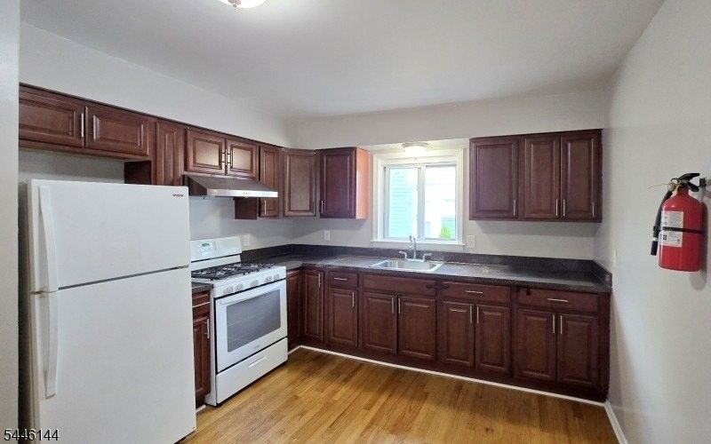 267 Parker Ave #1 - Photo 5 of 16