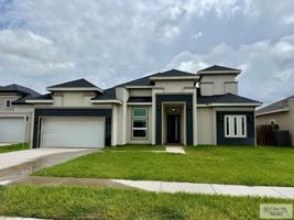 featured image of 9388 N Queen Palm