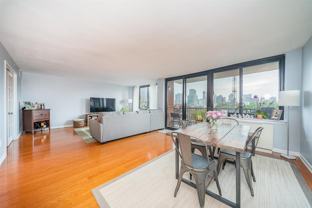 700 Grove St #6M - Photo 1 of 1