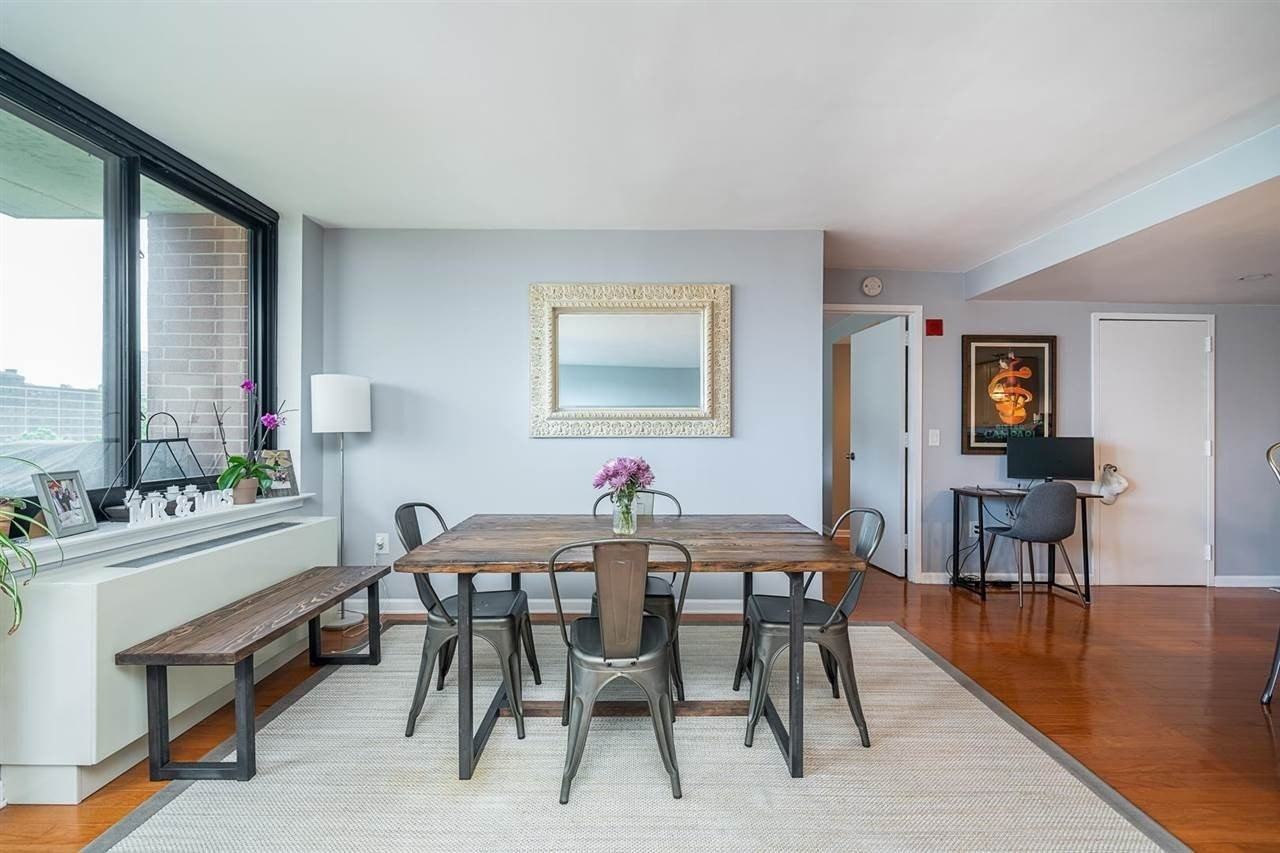 700 Grove St #6M - Photo 6 of 25