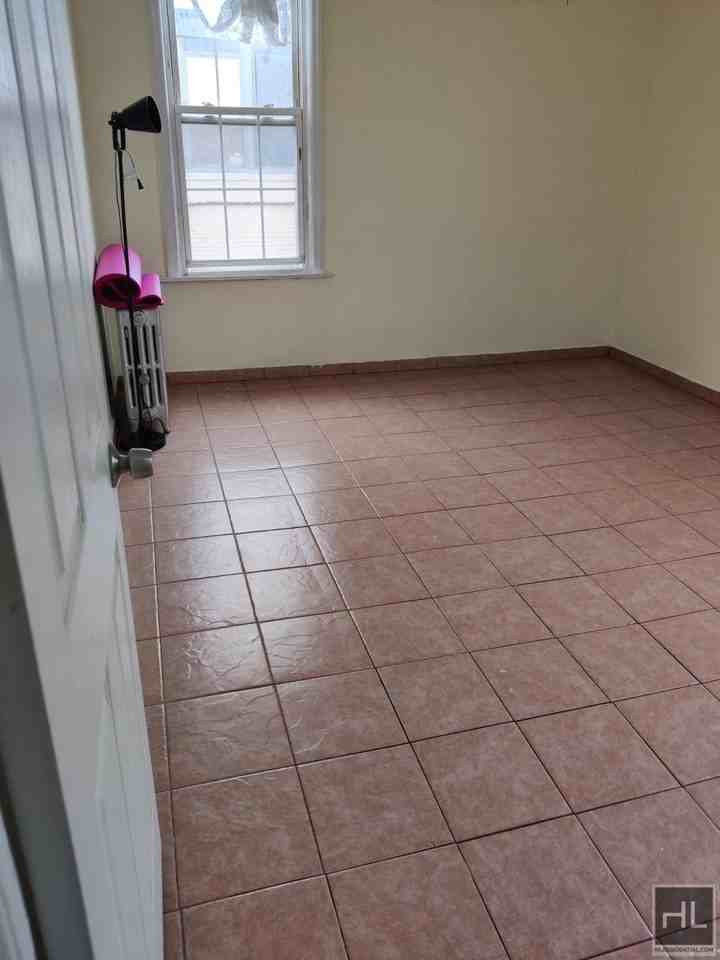9802 103rd Ave - Photo 6 of 6