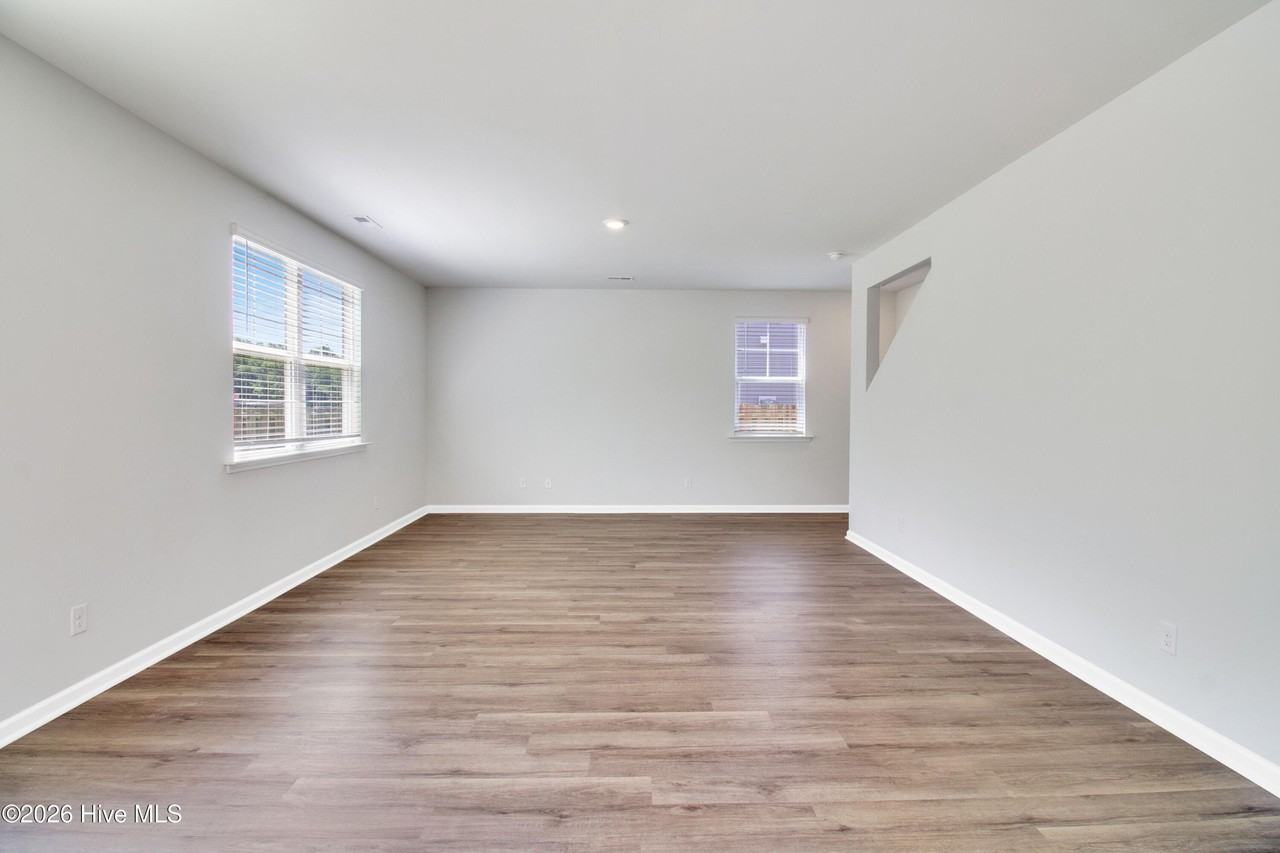 918 Needlerush Rd - Photo 6 of 15
