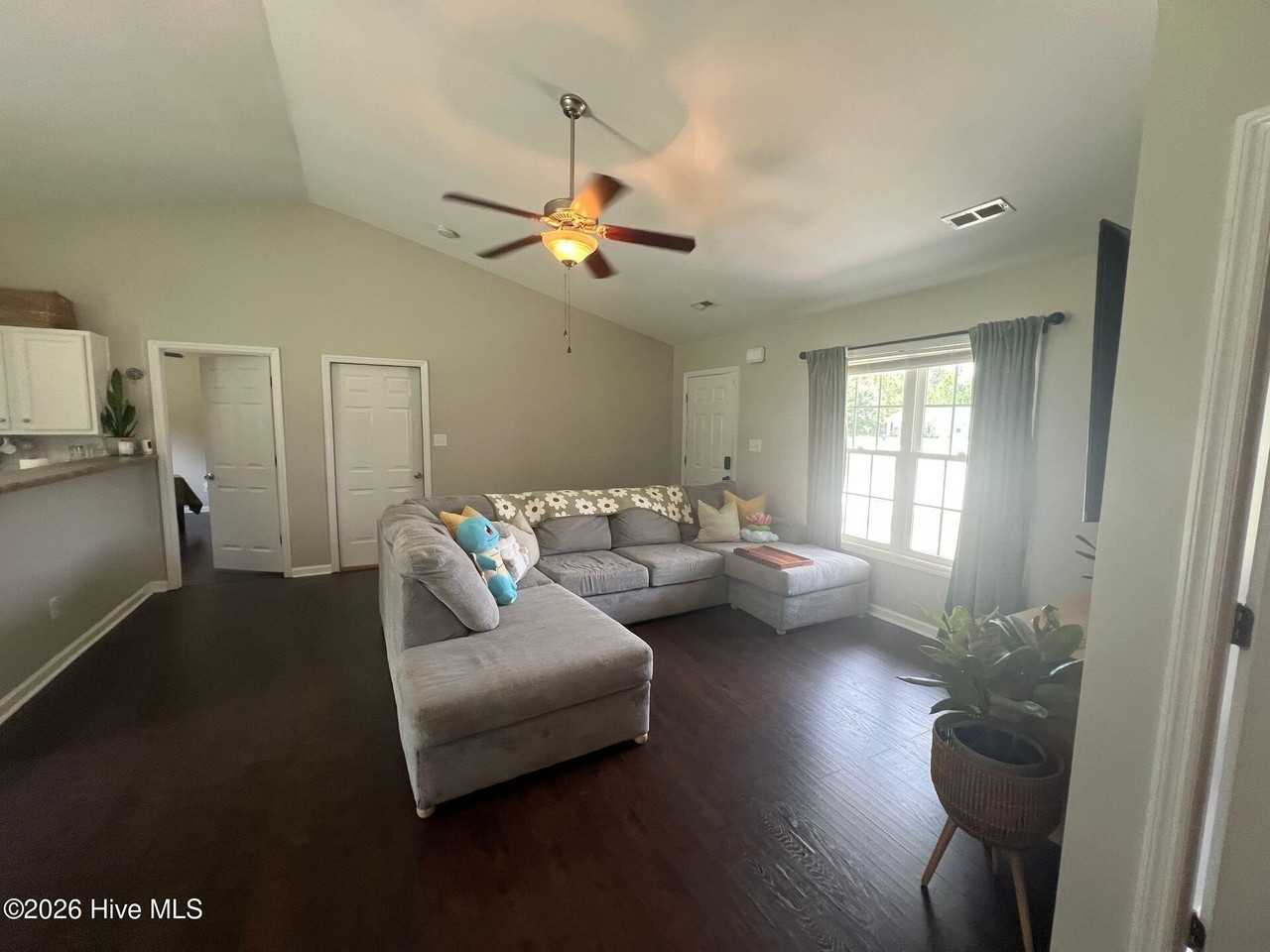 238 Sweet Gum Ln - Photo 5 of 23