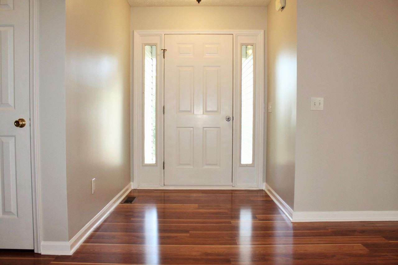 289 Firetree Ln - Photo 4 of 37