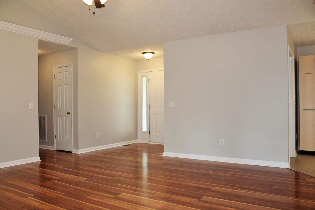 289 Firetree Ln - Photo 5 of 37