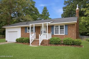 574 Simpson St - Photo 1 of 1
