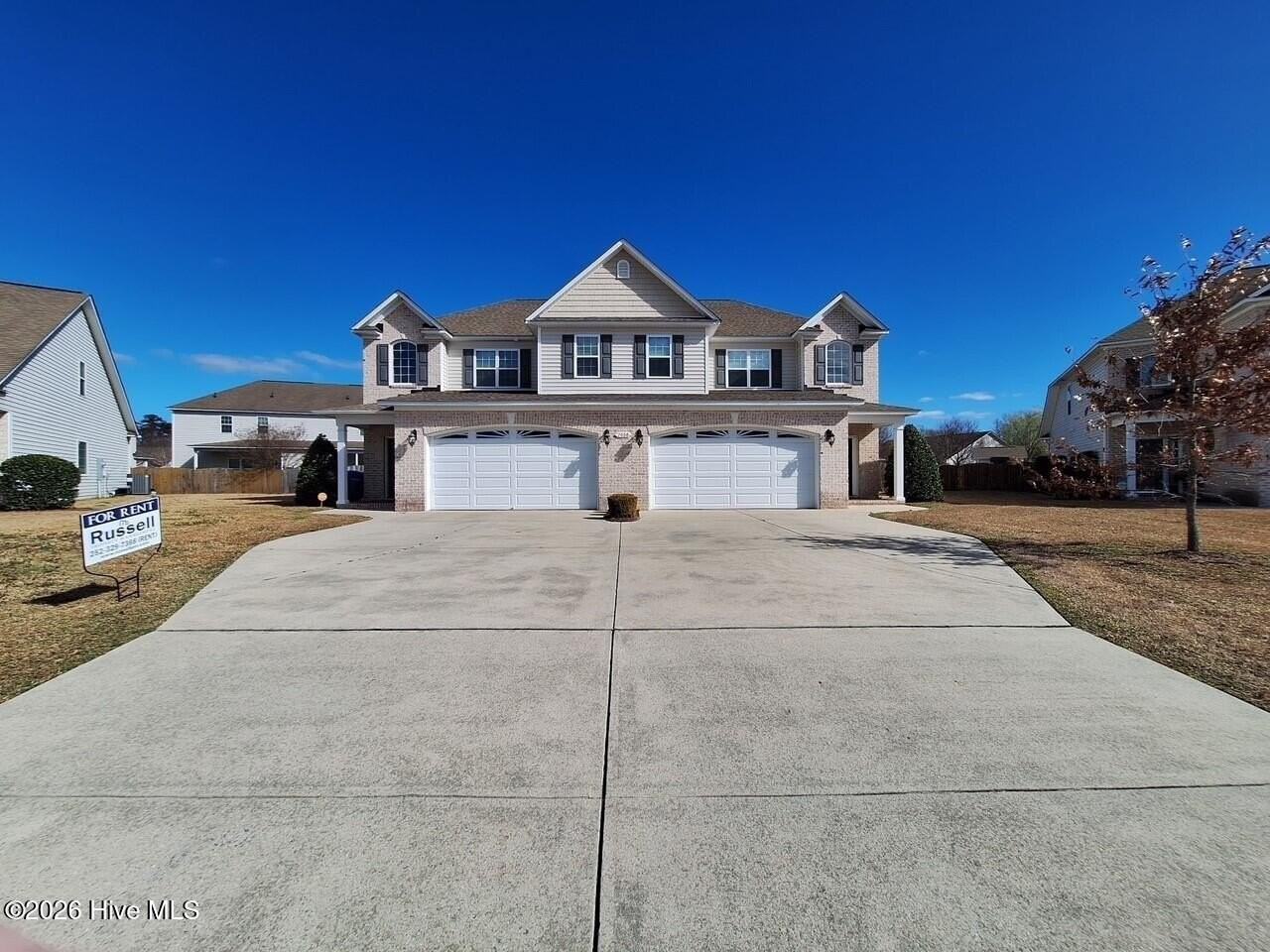 2000 Croyden Cir #A - Photo 2 of 25