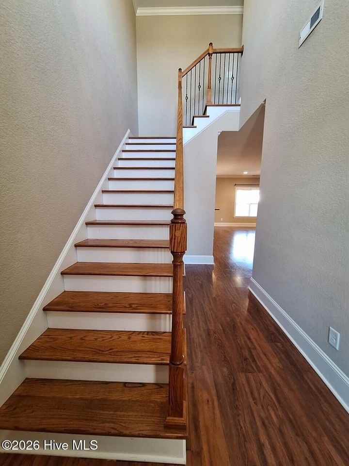 2000 Croyden Cir #A - Photo 3 of 25
