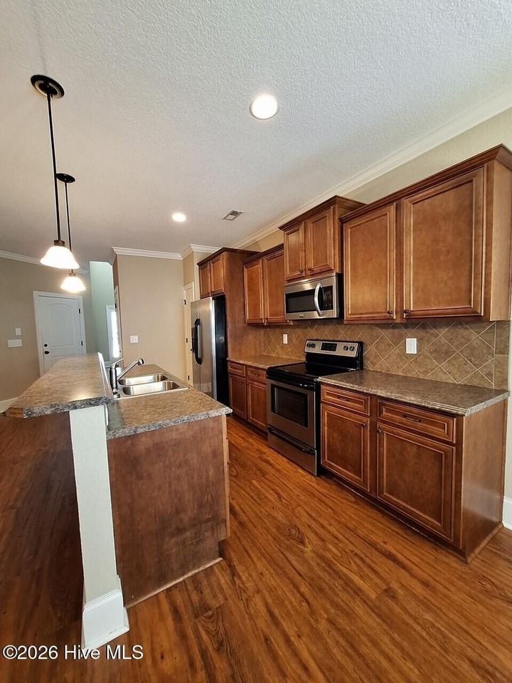 2000 Croyden Cir #A - Photo 7 of 25