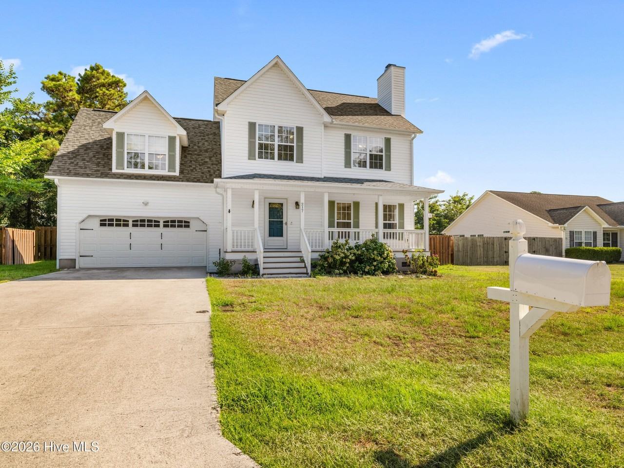 217 Derby Downs Dr - Photo 2 of 50