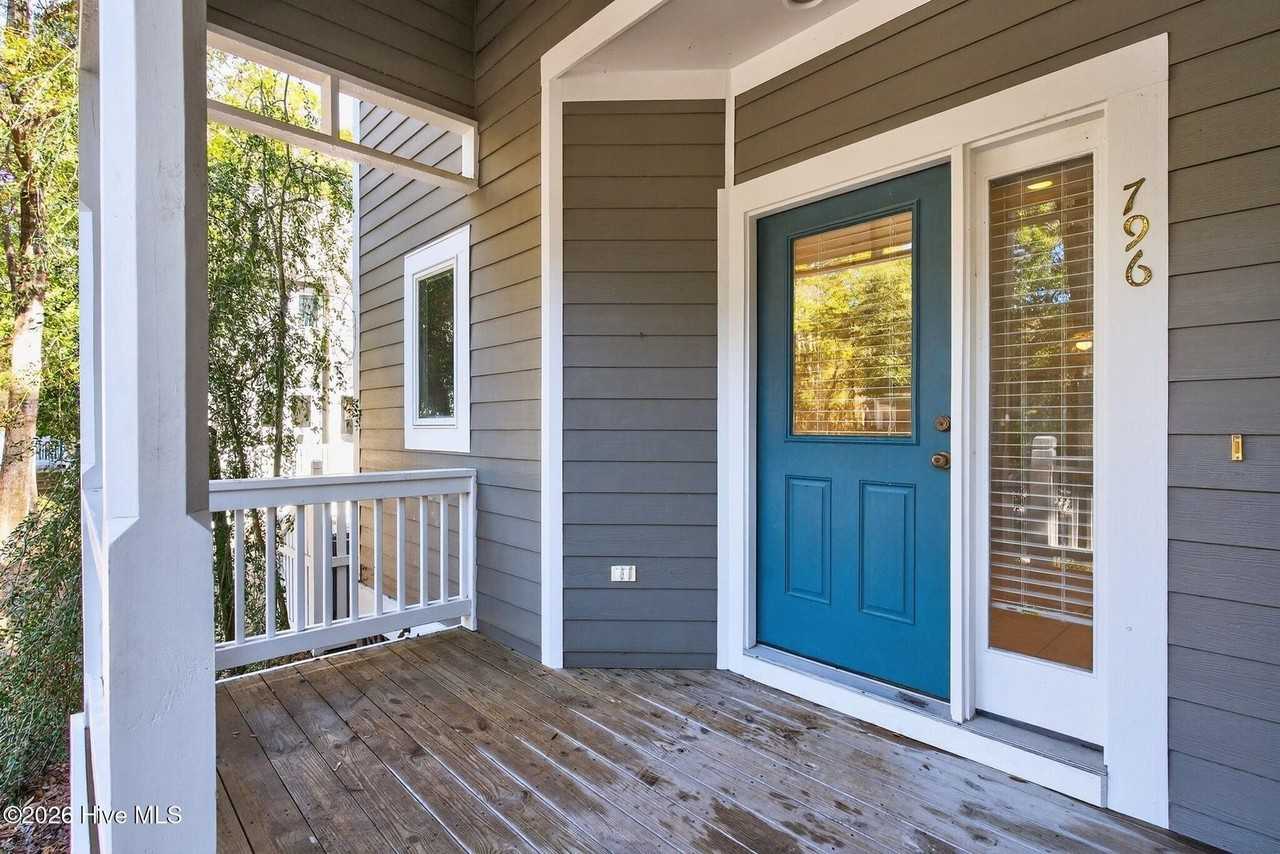796 Indigo Village Ct - Photo 2 of 21
