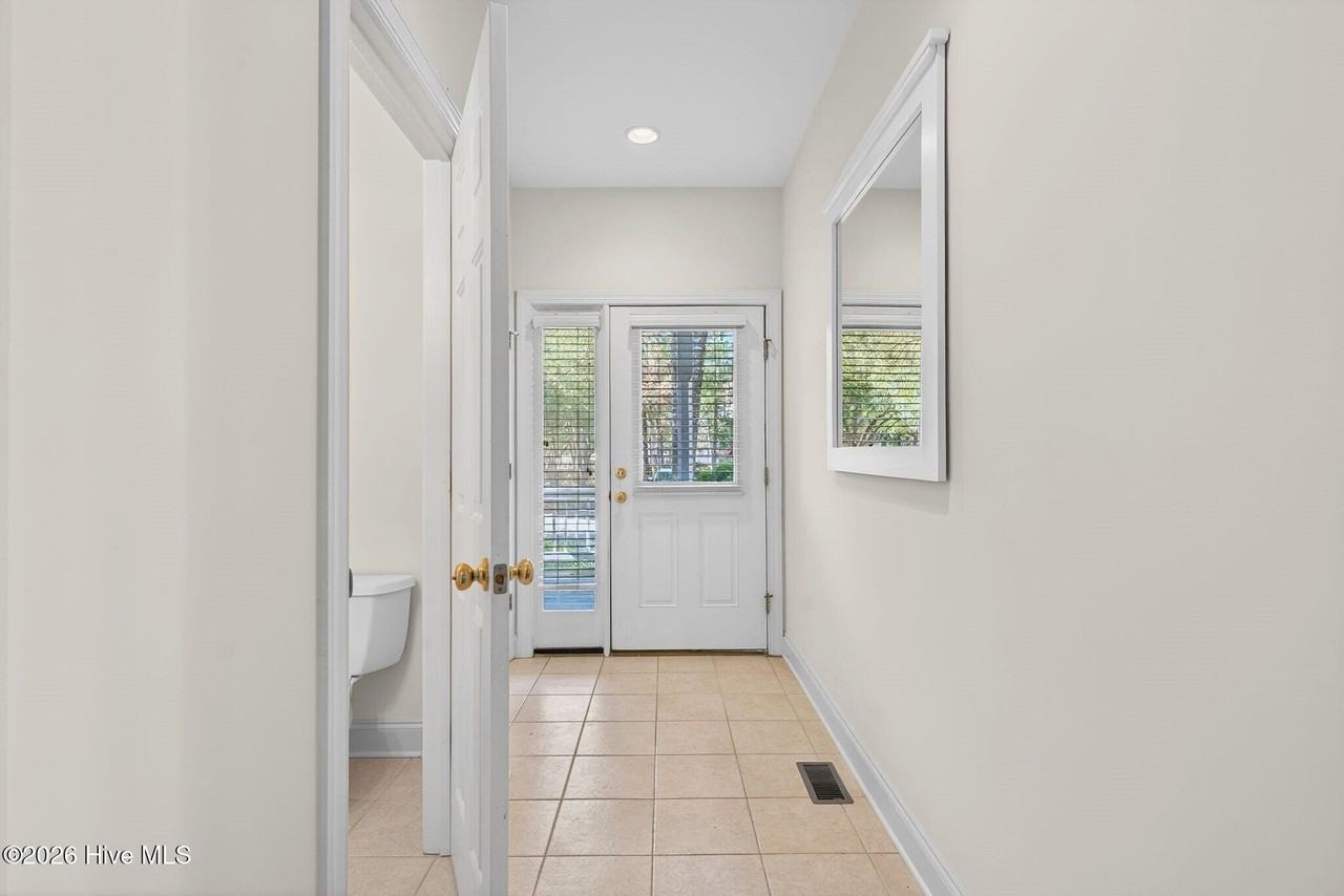 796 Indigo Village Ct - Photo 5 of 21