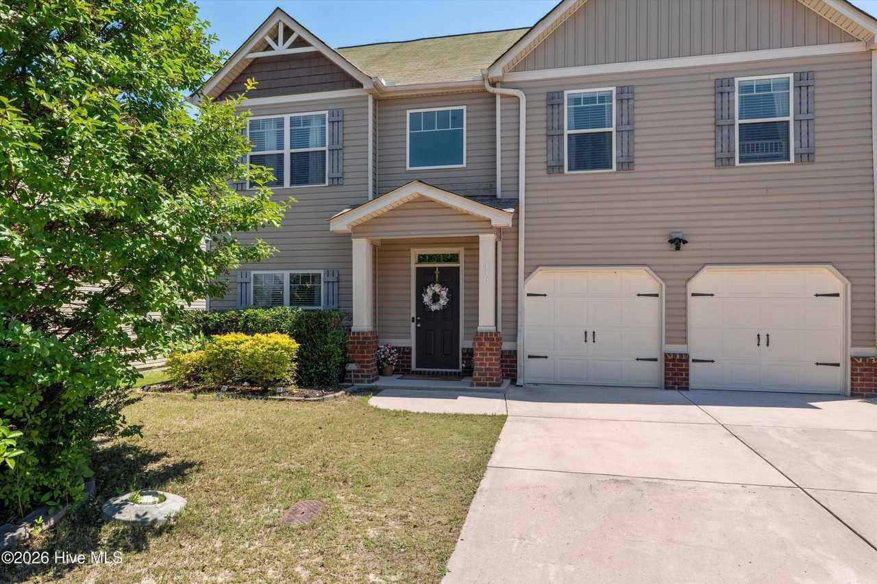136 Sims Ct - Photo 4 of 35