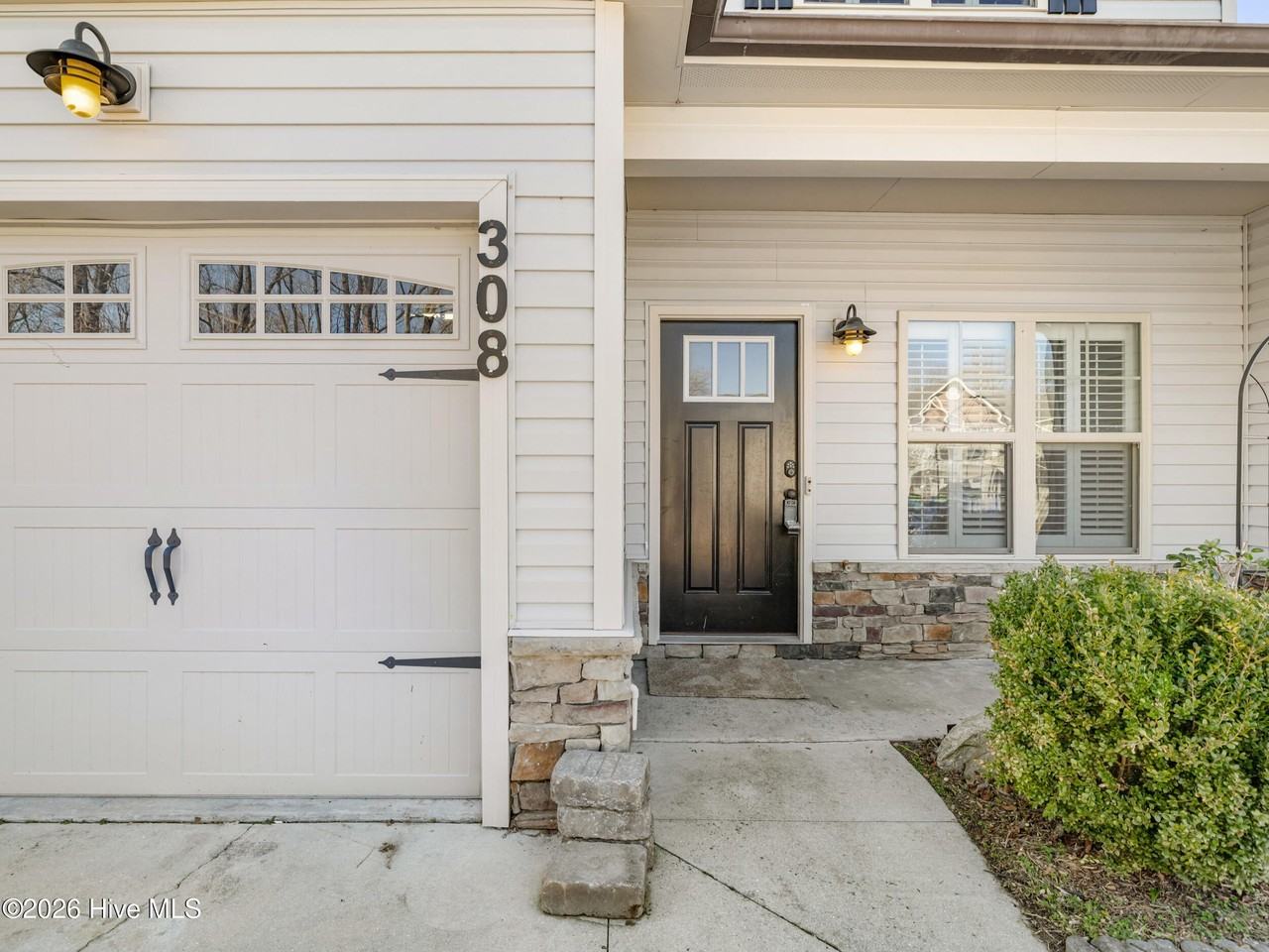 308 Winstead Loop Rd - Photo 7 of 50
