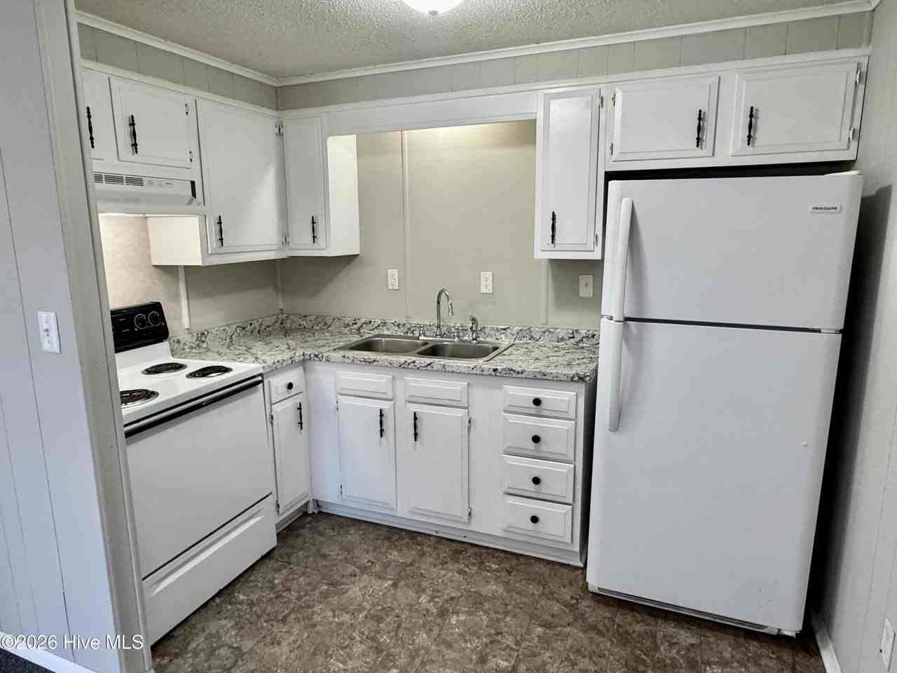 3603 Rose Rd #A - Photo 2 of 12