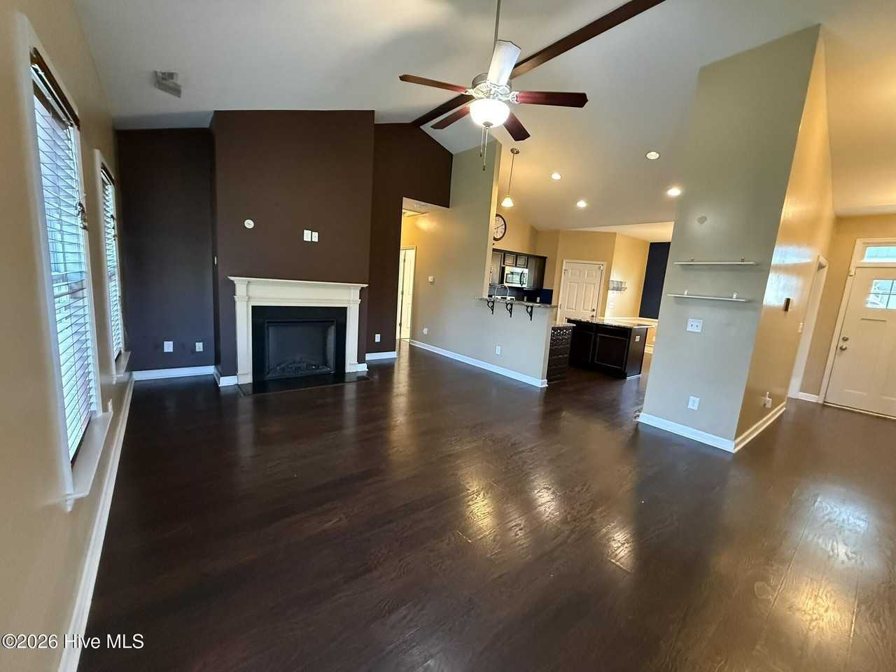 513 New Hanover Trl - Photo 5 of 27