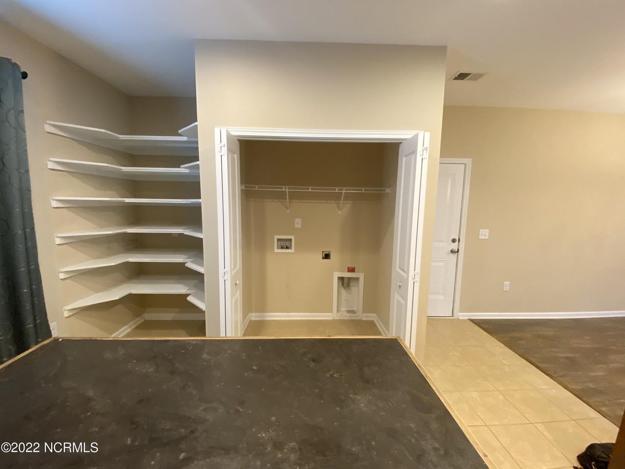 314 Bulkhead Bnd - Photo 4 of 19