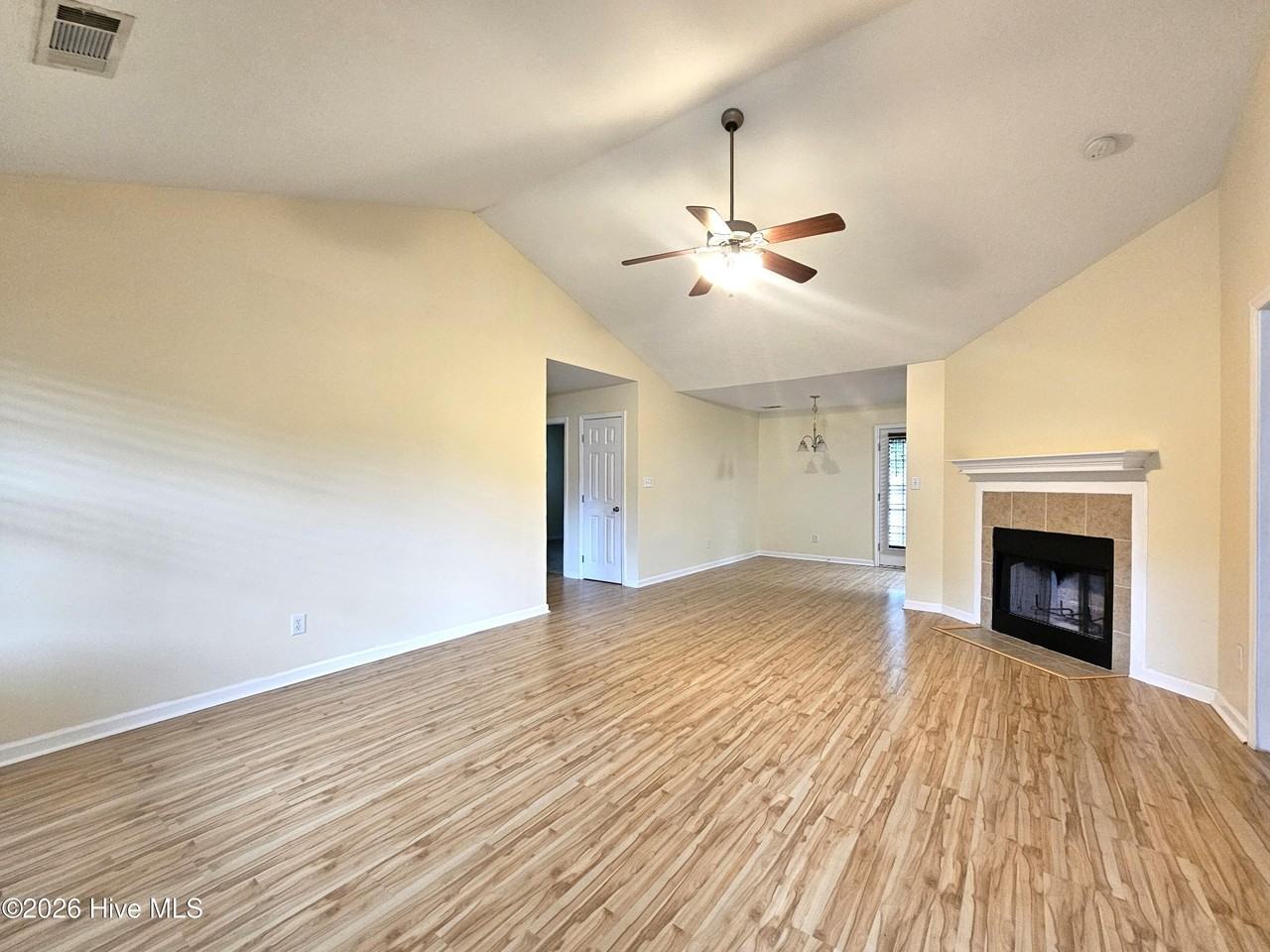 206 Corley Cir - Photo 2 of 14