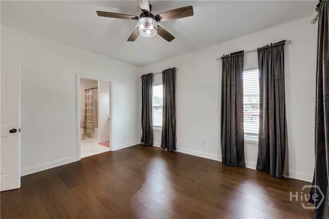 499 Little Oak St - Photo 4 of 50
