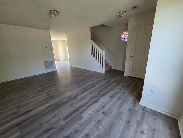 1036 John Hancock Pl - Photo 2 of 24