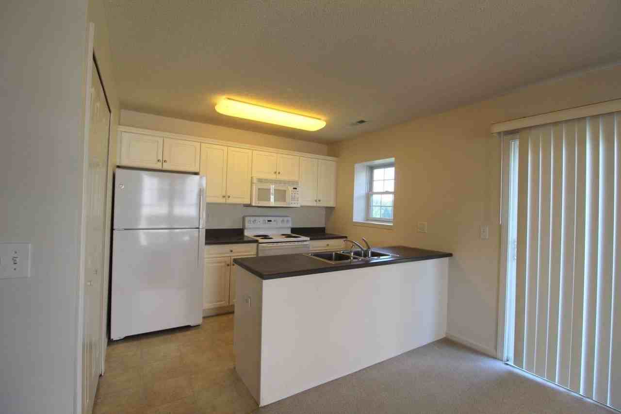 1036 John Hancock Pl - Photo 5 of 24