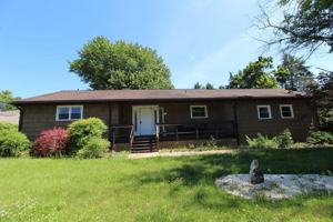 featured image of 221 Alleghany Dr