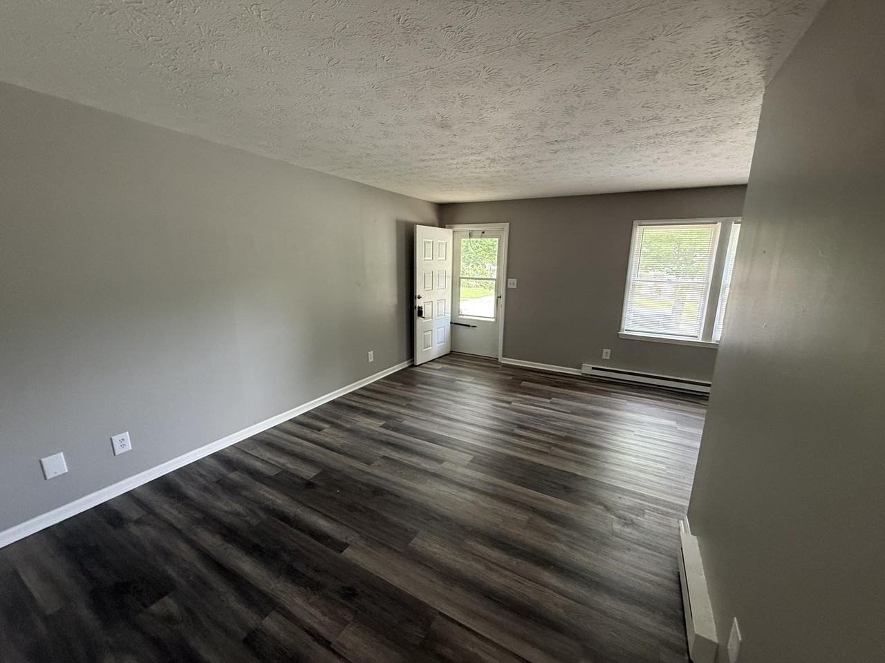 311 Rebel Rd - Photo 3 of 11