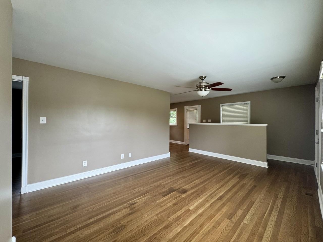 2564 Millbrook Dr - Photo 4 of 41