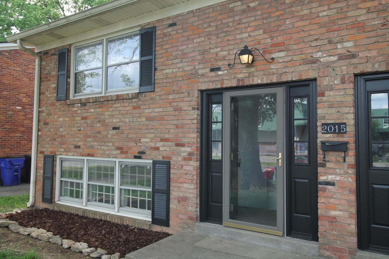 2015 Garden Springs Dr - Photo 3 of 19