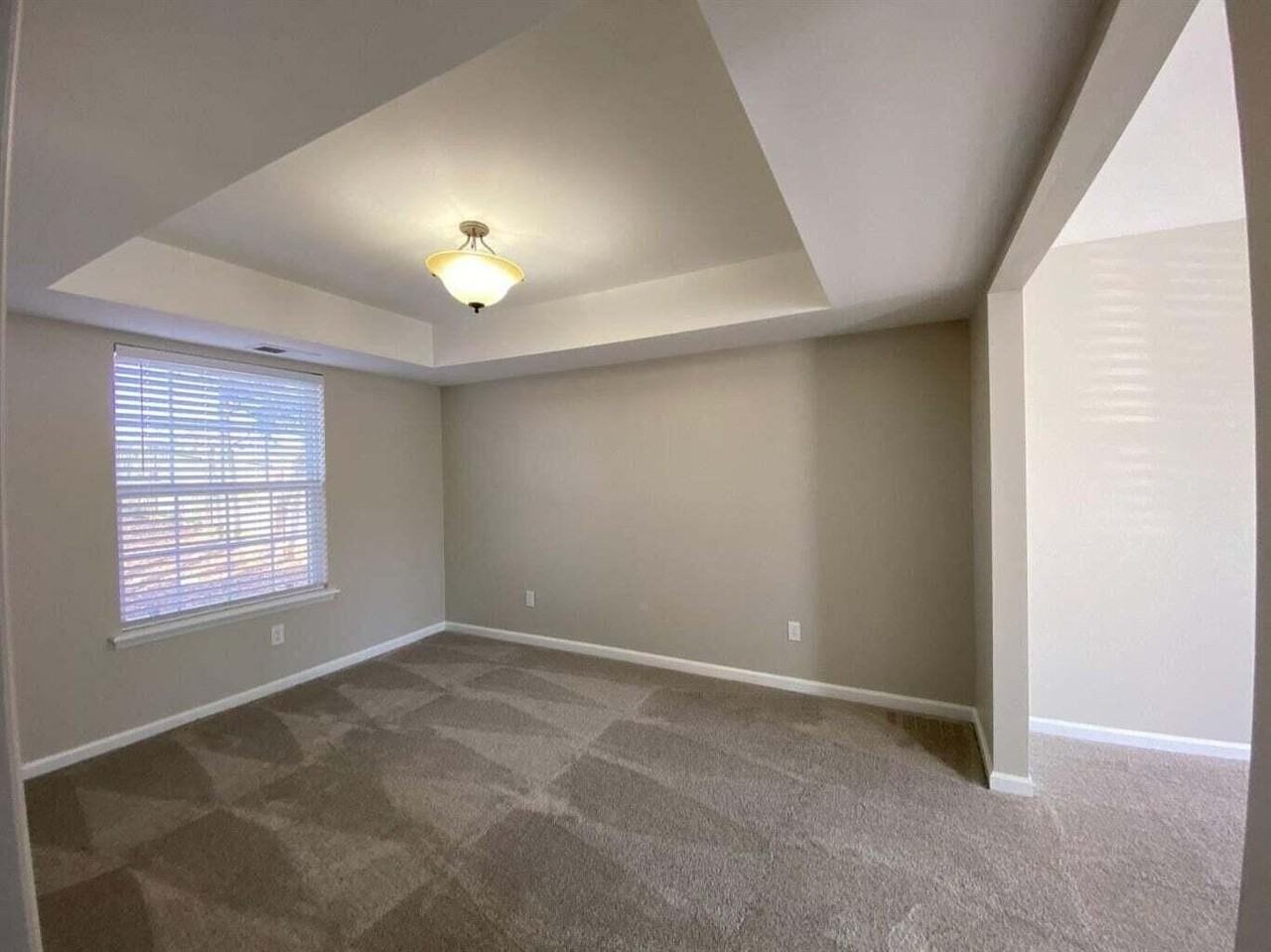 2052 Blackhorse Ln - Photo 4 of 14