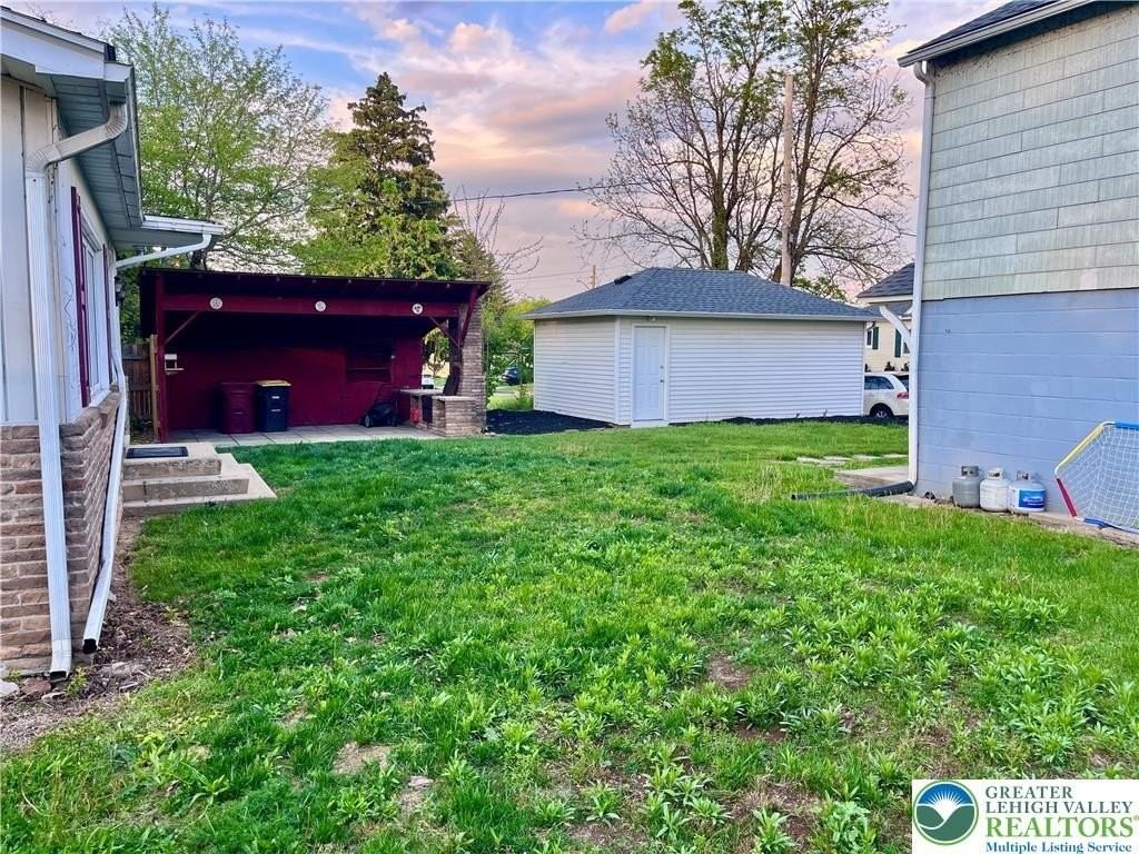 5163 Fornaciari Dr - Photo 3 of 21