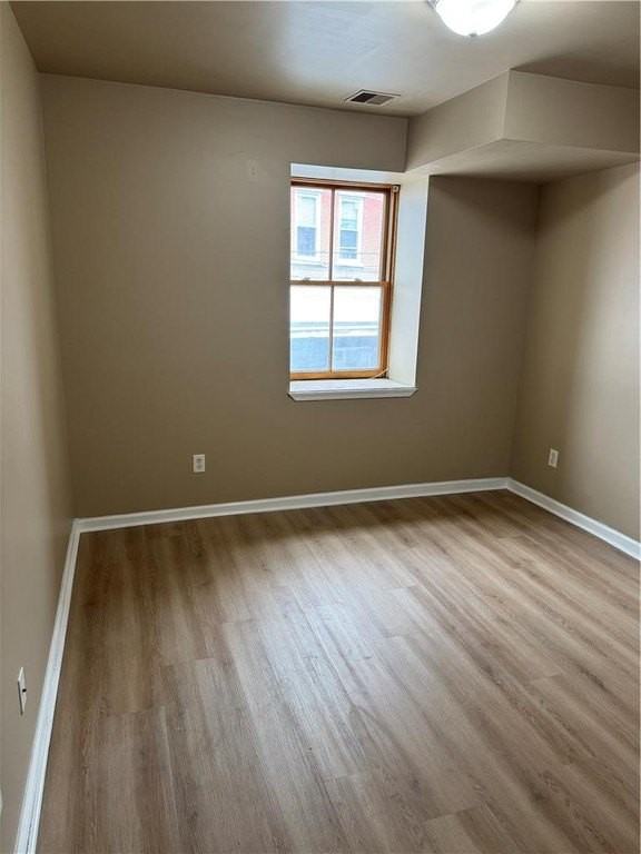 201 W Main St #3 - Photo 4 of 15