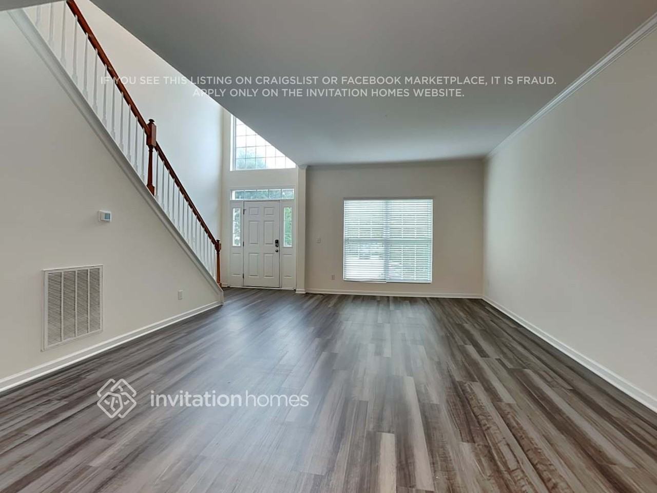 40 Luzelle Dr - Photo 4 of 21