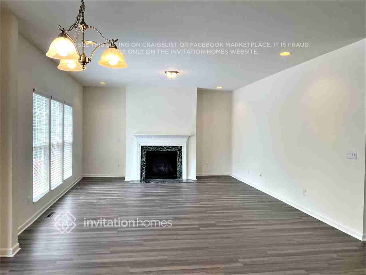 40 Luzelle Dr - Photo 5 of 21